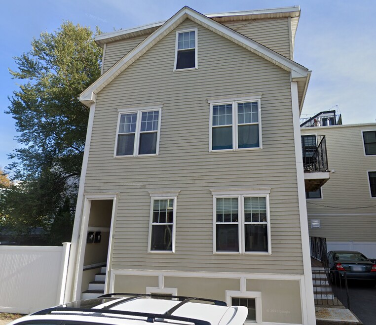 8 Mohawk St, Boston, MA 02127 - photo 1