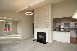 11731 SW 41st Ave Unit Upper-Main, Portland, OR 97219