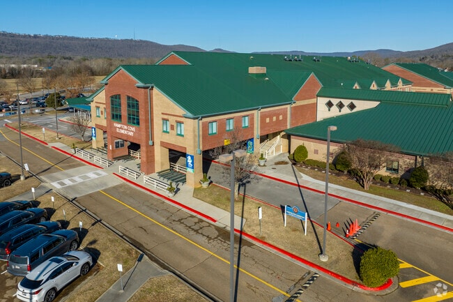 Hampton Cove Elementary School in Owens Cross Roads Alabama is a Pre-K through 5th grade school.