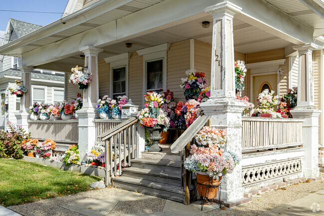 Houses in the 11th Ward often showcase vibrance and color with bright decor.