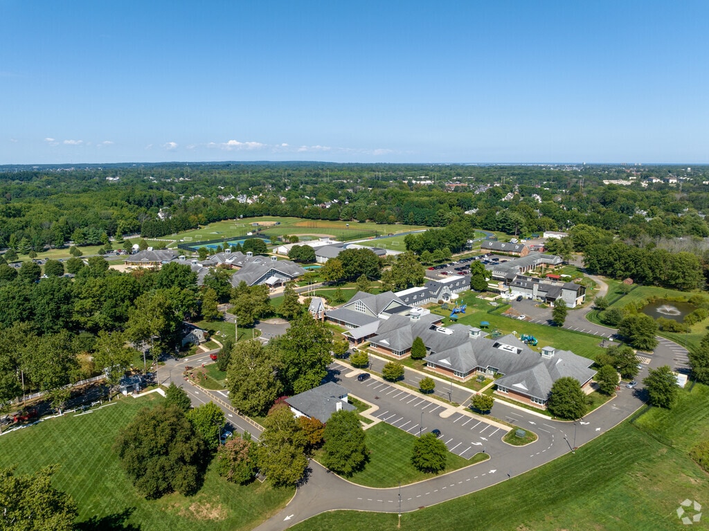 A great view of Ranney School in the Tinton Falls neighborhood.