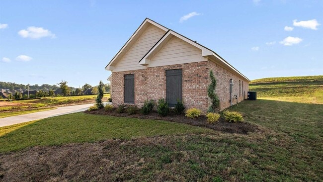 327 Cornerstone Crsg, Brandon, MS 39042 - photo 2