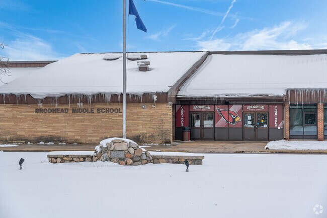 Brodhead Middle School offers a variety of extracurriculars and sports for its students.