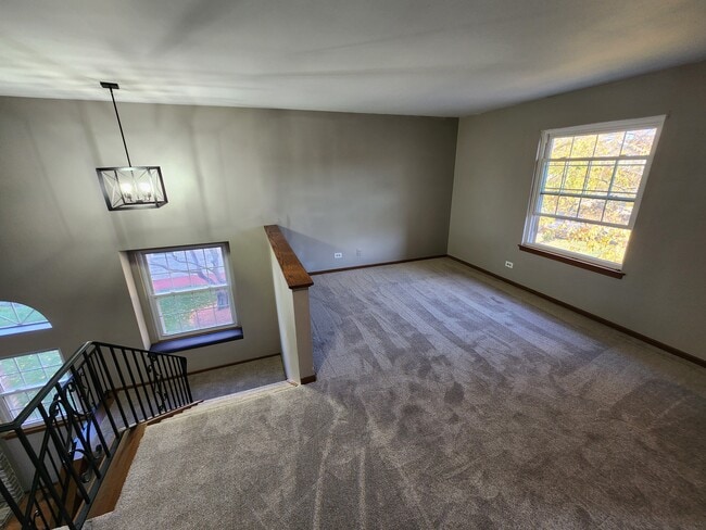 840 N Tamarac Blvd, Addison, IL 60101 - photo 7