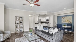 2403 N Washington Ave, Dallas, TX 75204