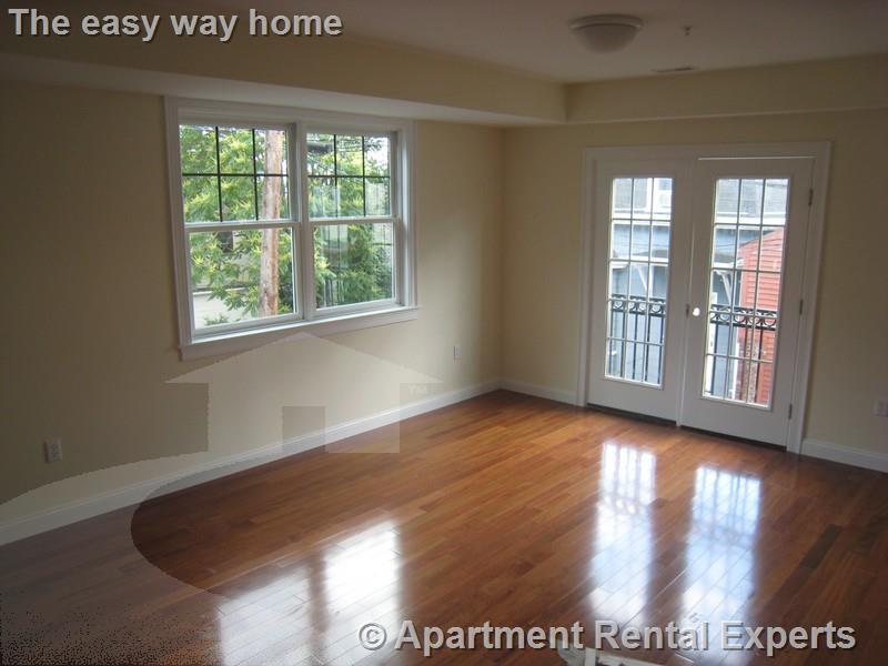 43-45 Pitman St Unit #201