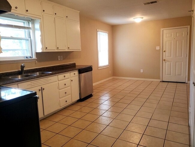 3758 Denton Hwy, North Richland Hills, TX 76117 - photo 6