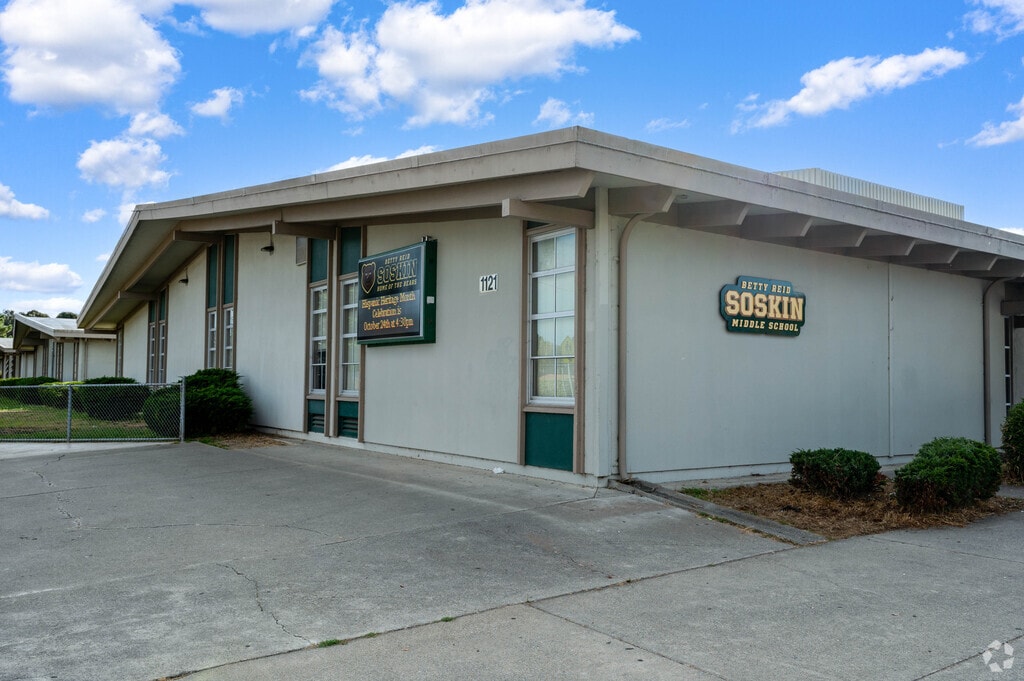 Crespi Junior High School offers excellent education to children.