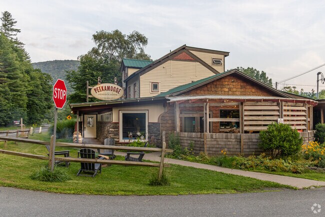Peekamoose is a gourmet restaurant minutes from Pine Hill that uses locally sourced food.