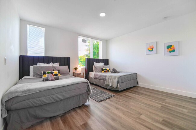 1175 NW 26th St unit FL1-ID1022299P, Miami, FL 33127 - photo 7