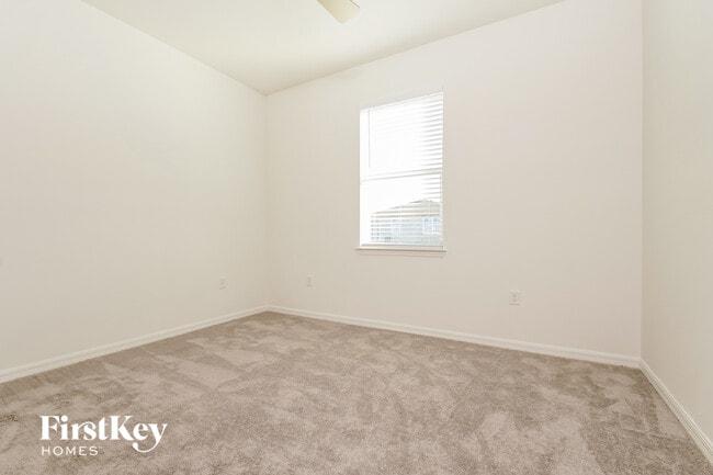 315 Corbel Ln, Bartow, FL 33830 - photo 7