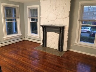 619 Elmwood Ave Unit 2 Bedroom - Elmwood, Buffalo, NY 14222