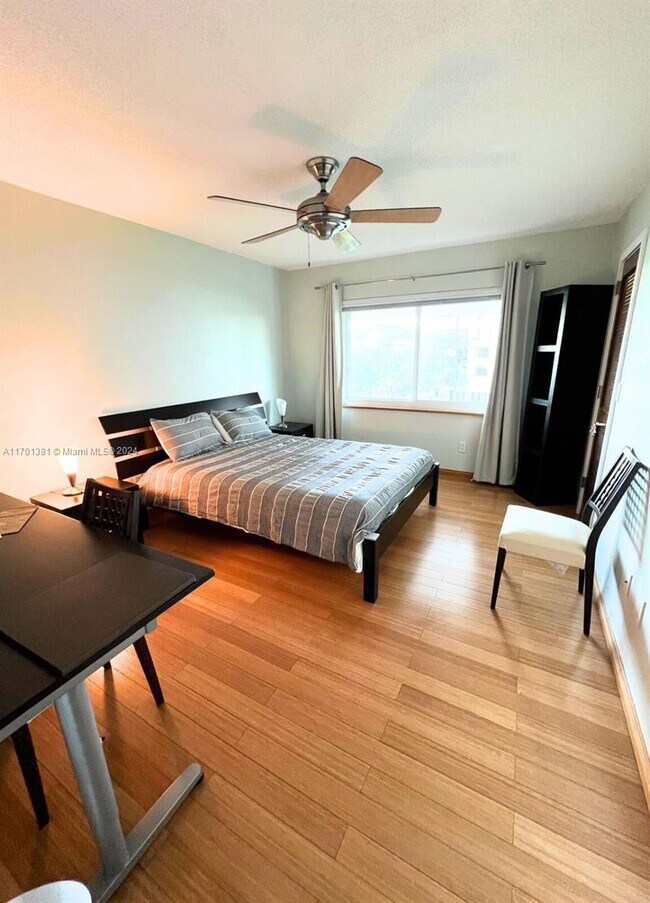 2201 Brickell Ave unit 98, Miami, FL 33129 - photo 4