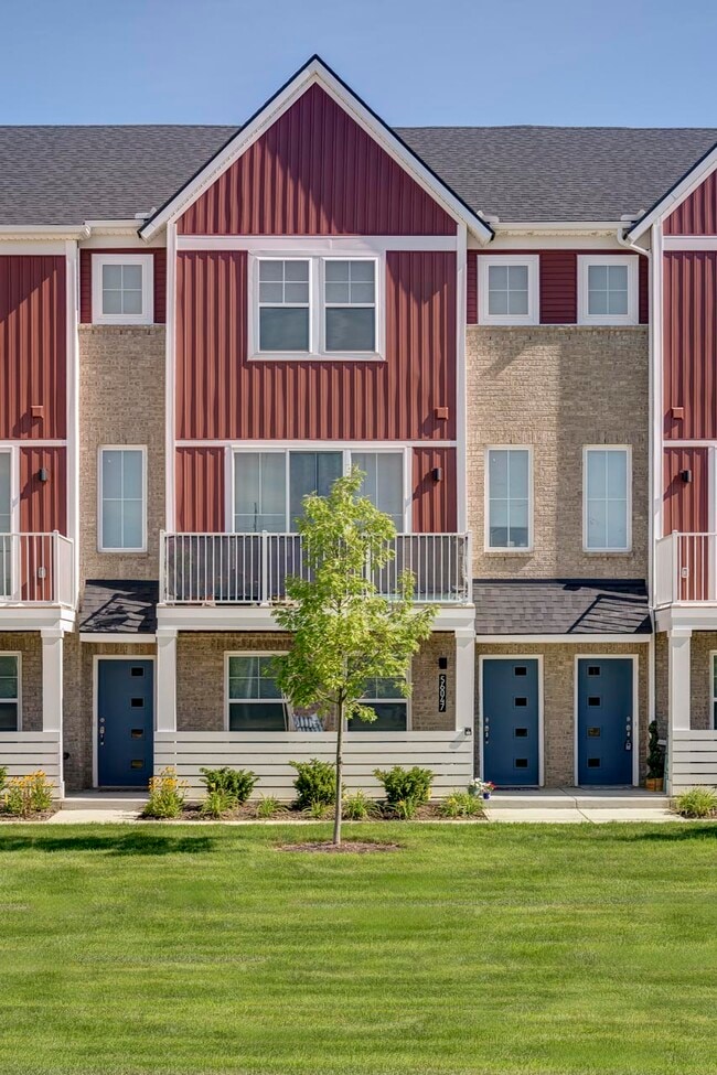 29999 Madison Ln Unit 39, New Hudson, MI 48165
