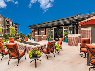 10450 Spring Green Dr, Englewood, CO 80112