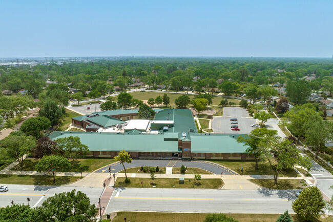 Rupley Elementary School serves students in grades kindergarten through fifth grade.