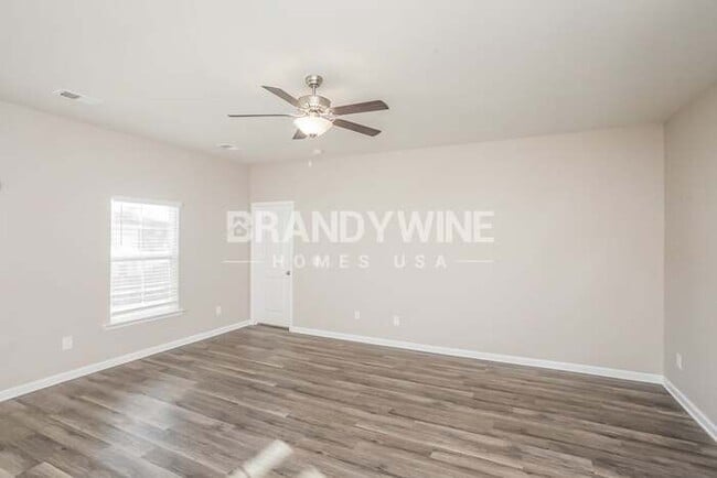 327 Redmoss Dr, Irmo, SC 29063 - photo 5