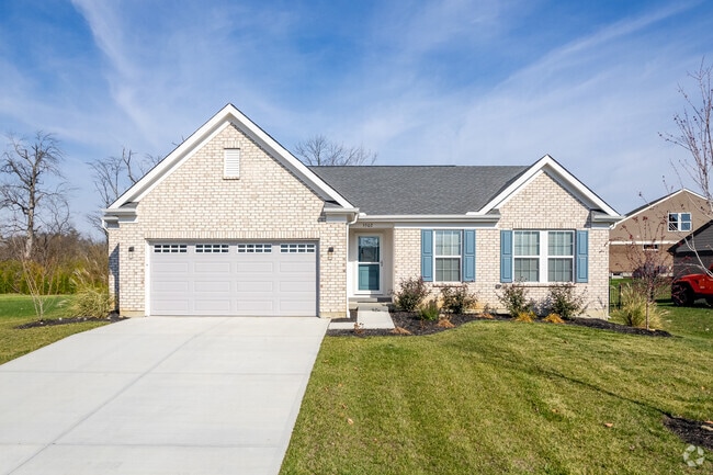 Ranch homes can be found on many streets of Renassance.