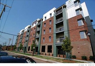 630 Calvert St, Charlotte, NC 28208