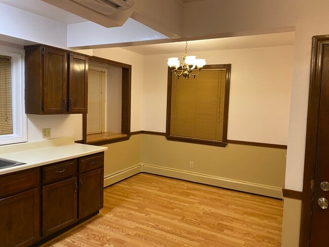 1425 Manville Rd unit 4, Woonsocket, RI 02895 - photo 3