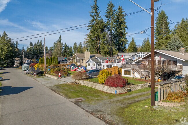 Lakewood is an escape from the hustle and bustle.