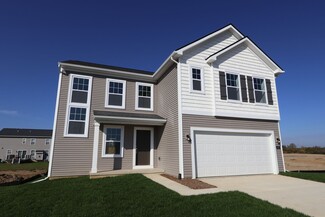 657 Swift Creek Dr, Chelsea, MI 48118