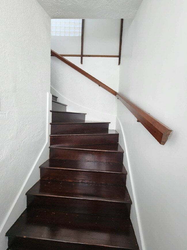 Front entry staircase