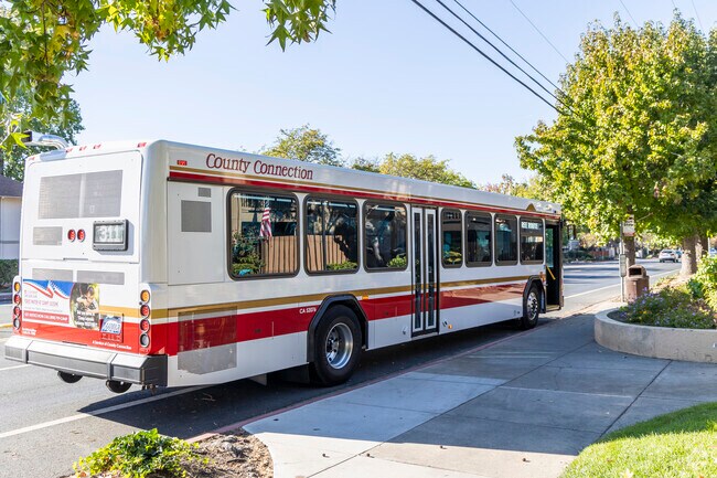 The County Connection bus links the Vista Diablo neighborhood to the Concord Bart station.