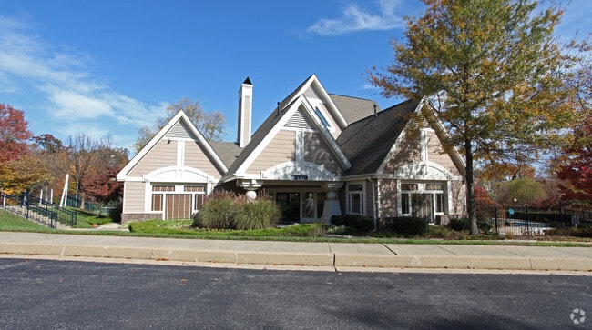 The Elms at Falls Run, Ellicott City, MD 21043 - photo 2