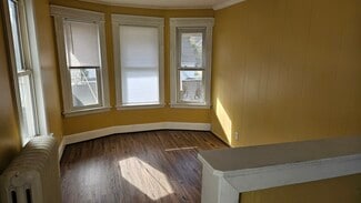 51 Norman St Unit 2, Waterbury, CT 06708