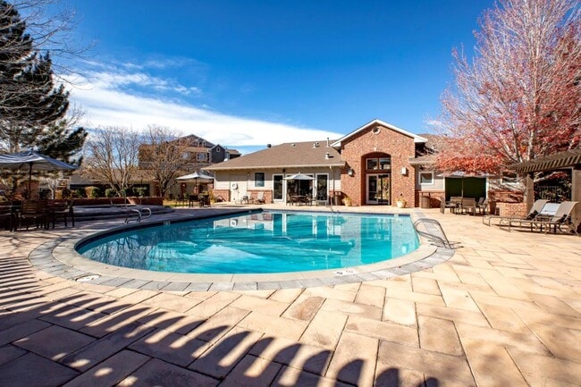 Mountain Gate, Littleton, CO 80128 - photo 4