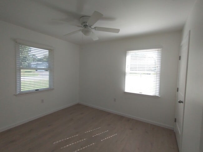 211 Ash Ln, Annapolis, MD 21409 - photo 4