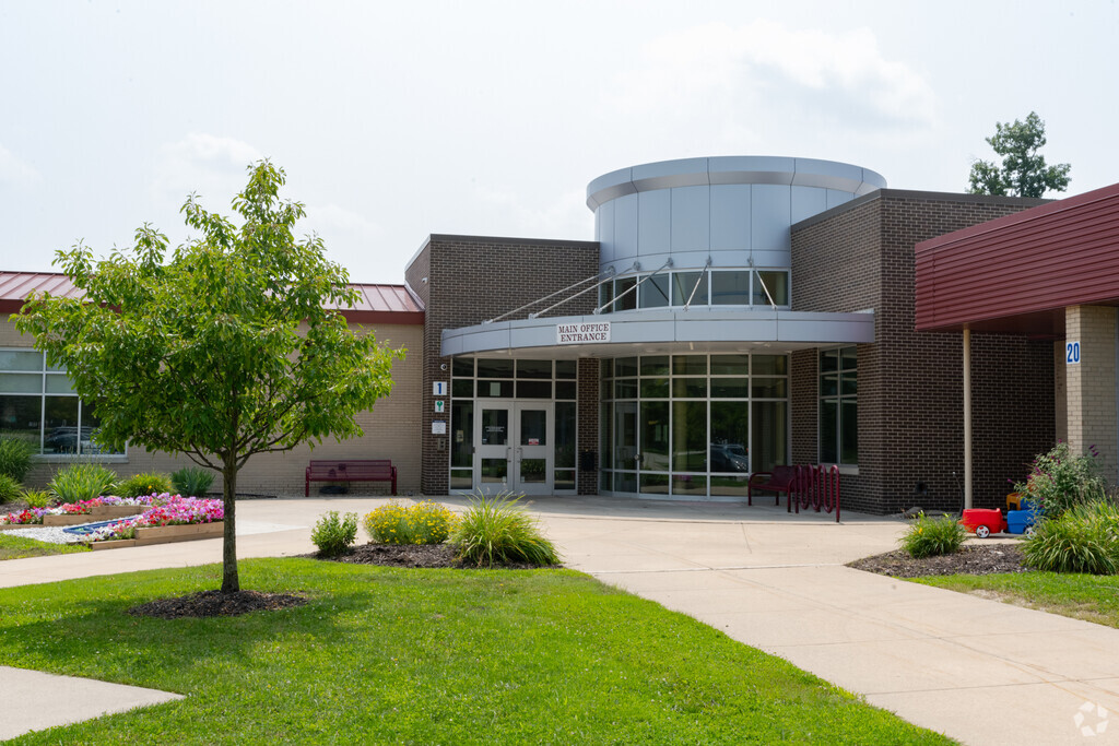Rolland Warner Middle School building in Lapeer County.