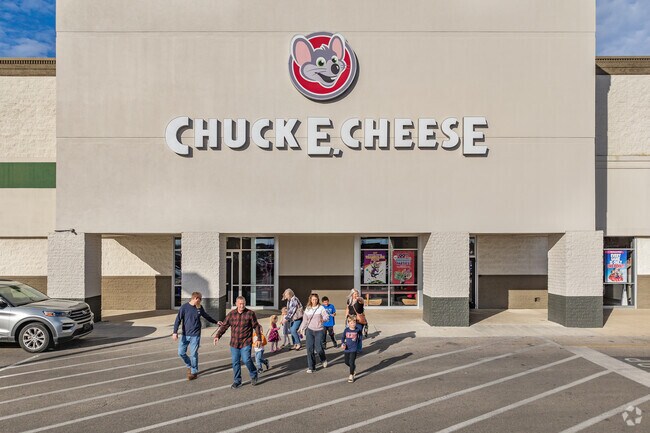 Chuck E. Cheese near Parkview is a great place to spend an evening with your family.