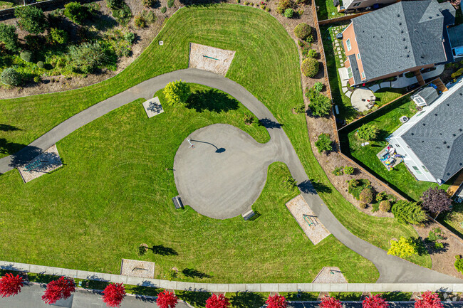 The Horizons neighborhood proximity to Rainier Vista Community Park is a huge plus.