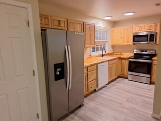547 Ronceverte Ave Unit 4, Ronceverte, WV 24970