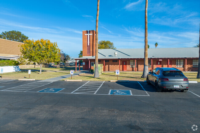 Midtown Primary School in Phoenix nurtures young minds with dedication and care.