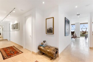 3400 SW 27th Ave, Miami, FL 33133