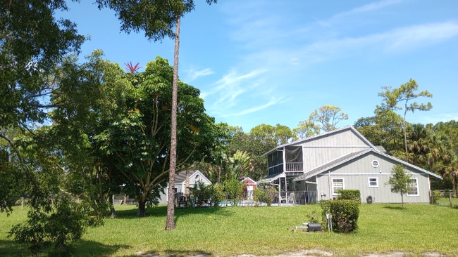 16281 71st Ln N, Loxahatchee, FL 33470 - photo 2