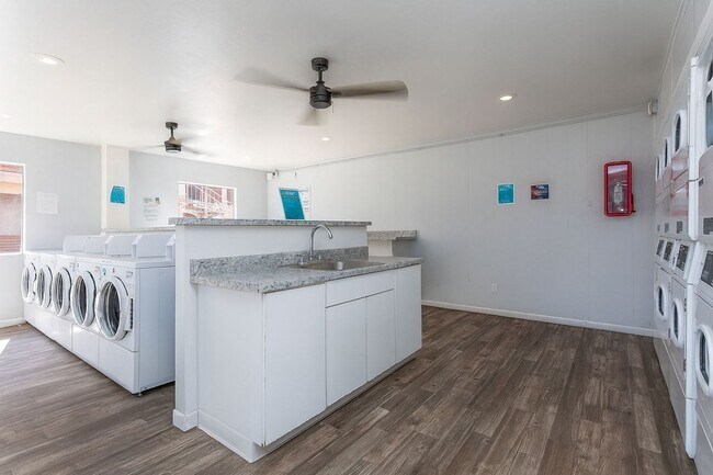 College Town Tucson- Near The U of A, Tucson, AZ 85719 - photo 7