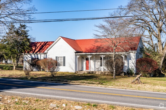 The Cottontown neighborhood has several historic farmhouses.