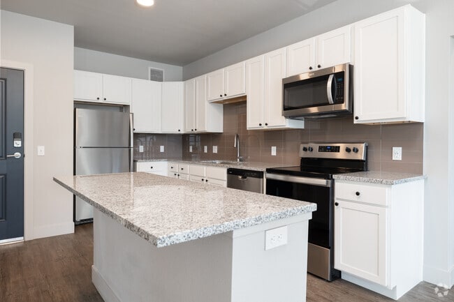 3BR, 2BA - 1,167SF - Kitchen