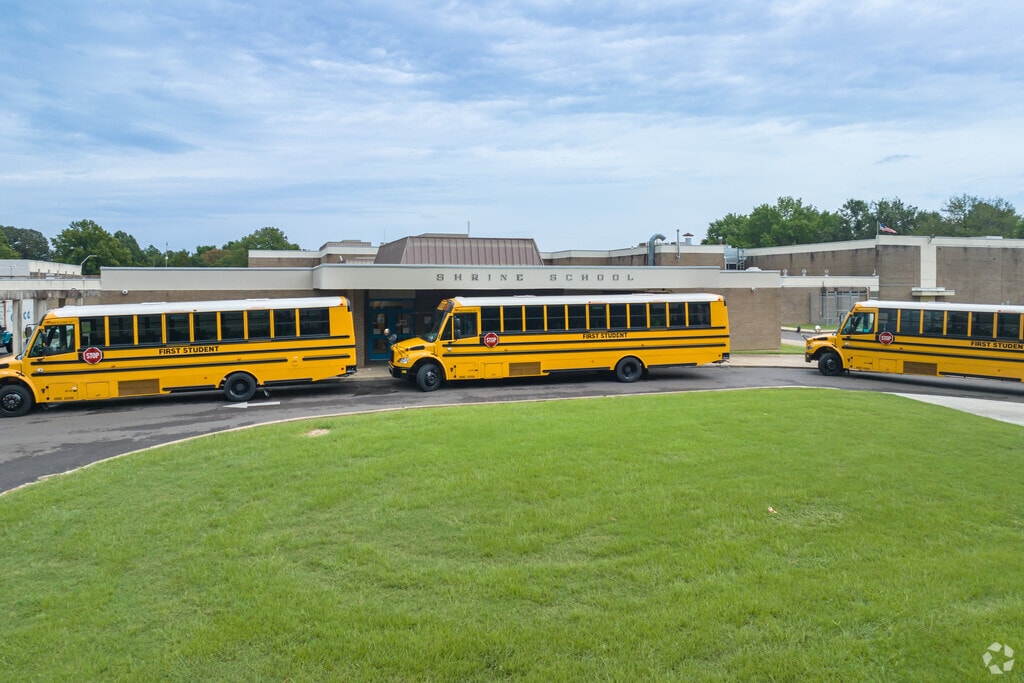 Shrine School serves students in Memphis, TN.