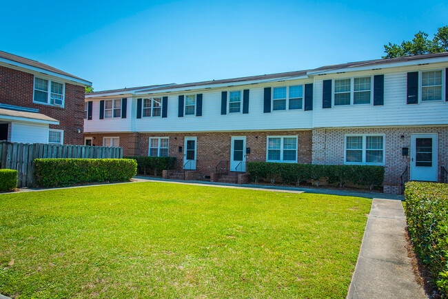 Magnolia Downs, Charleston, SC 29407 - photo 3