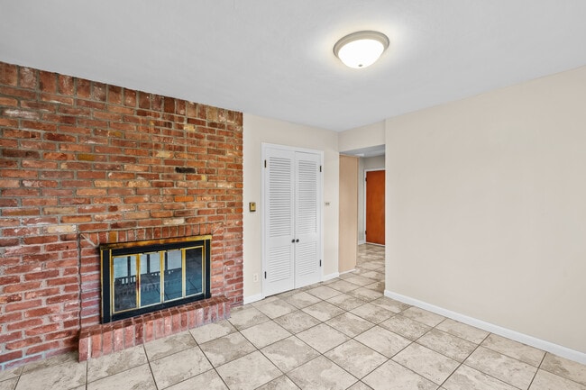 3735 Heatherdowns Blvd, Toledo, OH 43614 - photo 6