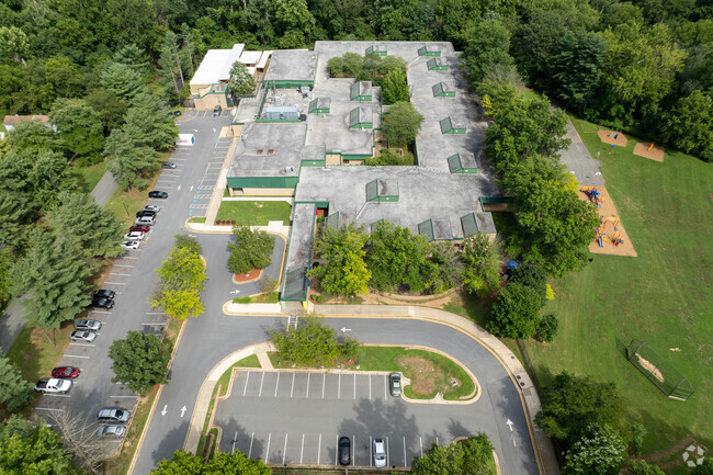 Clopper Mill Elementary School earns a B+ rating from Niche.