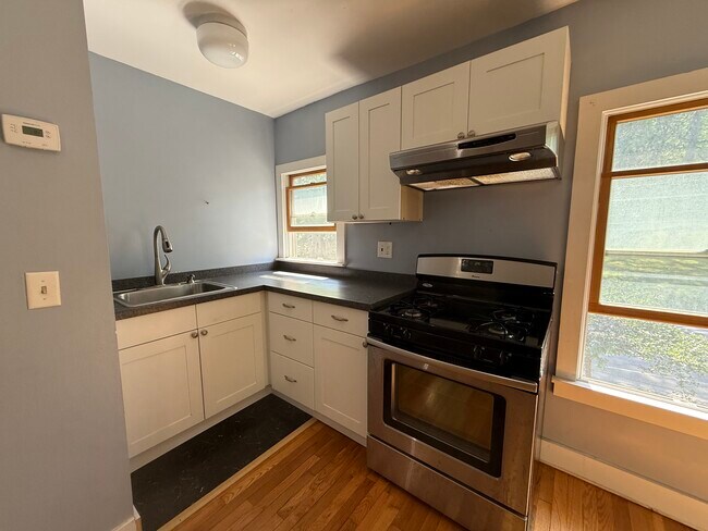 403 Hector St unit down, Ithaca, NY 14850 - photo 3