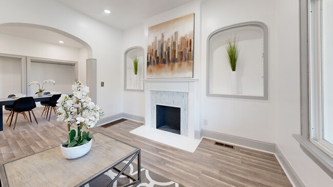 2295 N 4th St, Columbus, OH 43202 - photo 3