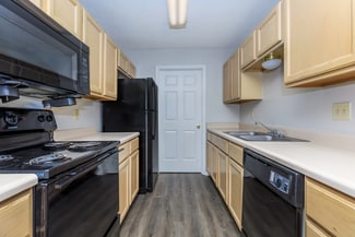 3315 Ridgeway Rd, Memphis, TN 38115