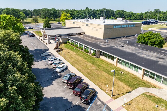 The student population of Central Catholic Jr Sr High School is 451.